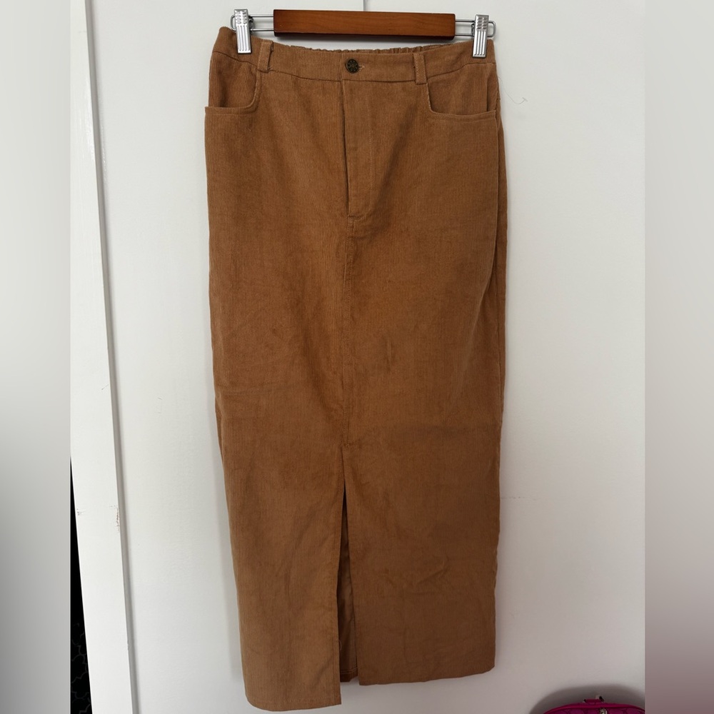 NWOT Corduroy Pencil Skirt Size M